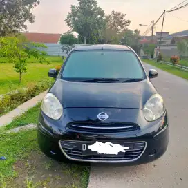 Nissan March MT 2011