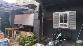 Rumah Luas 2 Lantai Murah Lingkungan Nyaman dan Islami
