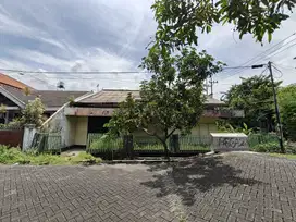 Rumah Lama Hook Kendangsari Hitung Tanah 8 jt-an/mtr