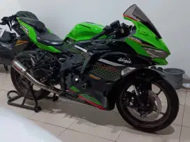 Di jual Zx25 R 2021 ABS