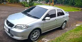 Vios Automatic 2004