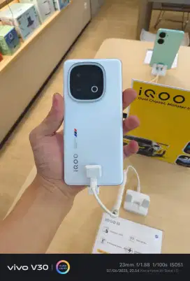 produk neww iqoo 13 ram 16+16/512gb