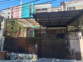 Rumah 2 Lantai Perum Sigura-gura Dekat Kampus UB dan UIN