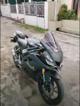 YAMAHA R15 V3 2021