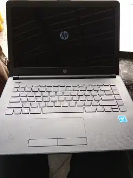 Laptop Mulus Like New Slim No Minus Model Terbaru Siap Pakai RAM 4 GB