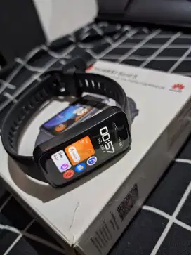 Huawei Band 8 kumplit
