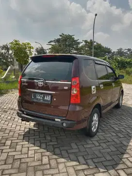 Toyota Avanza 2011 Bensin