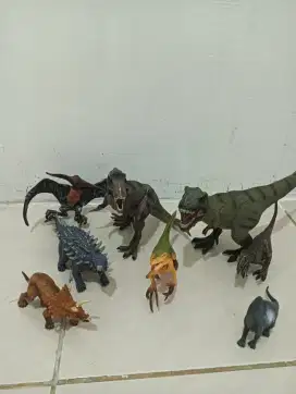 Dinosaurus mainan anak2