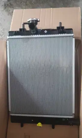 Radiator mobil sigra calya