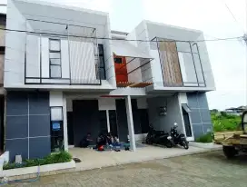 Rukos Ready depan UMM 14 km 1.9 M
