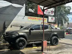 Mitsubishi Triton manual diesel solar 2018 hijau m/t triton 2019 hdx