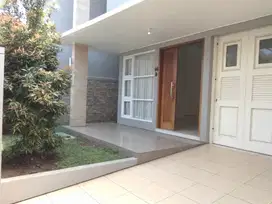 Rumah Minimalis 2 Lantai di Buah Batu Bandung