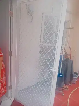Terima pemasangan kawat nyamuk magnet.untuk pintu dan jendela