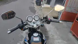 Dijual Suzuki Thunder 250cc th 2005