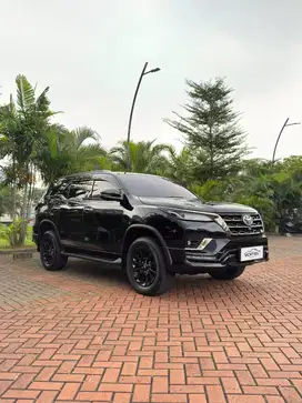 (FULL ORI) Toyota Fortuner VRZ GR Sport 2.8 Hitam Metalik