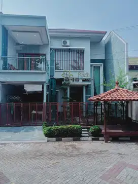 Dijual Rumah gayungsari / dekat masjid akbar