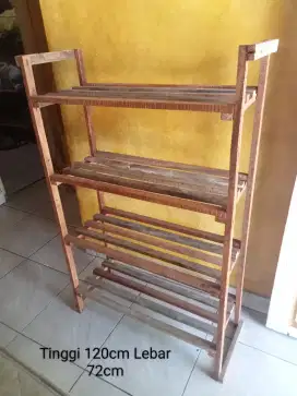 Rak Sepatu Ukuran Besar