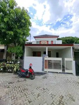 Rumah baru 1lt 800jt an Graha Indah Surabaya
