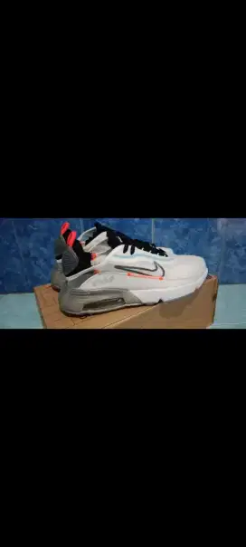 Sepatu Nike Air max 2090