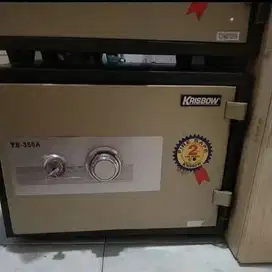 Brankas krisbow YB 350A tahan api