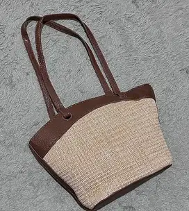 SHOULDER BAG COKELAT