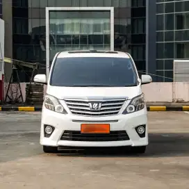 Toyota Alphard 2.4 SC 2014 Km Low