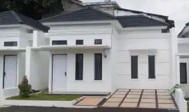 Rumah siap huni dekat tol Cimanggis ready 2 unitnya