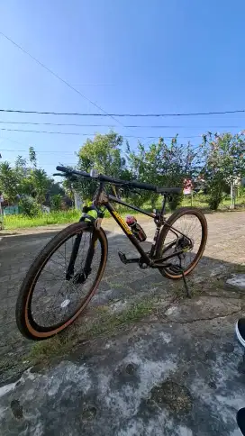 Sepeda Gravel Hybrid Polygon Heist X7 M 27.5 Free Accesories