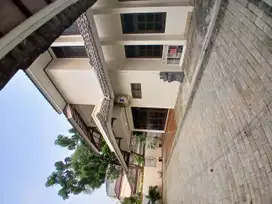 Rumah Disewakan Posisi Di Hook Lokasi Cempaka Putih