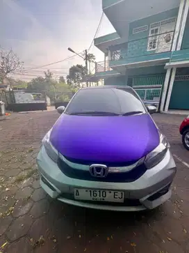 mobil brio satya 2022 silver