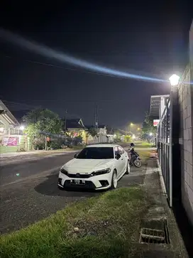 Civic RS 2022 Plat H Putih bisa TT asal sama cocok