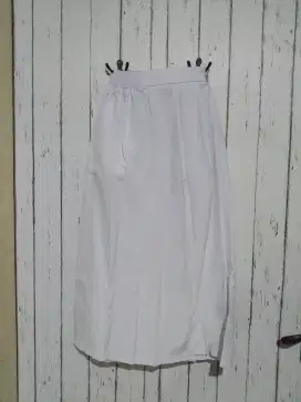 2 Rok Panjang Putih SD