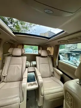 Alphard G Pilot Seat