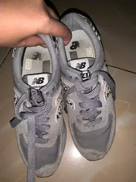 sepatu new balance