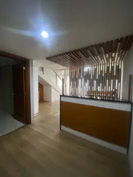 2 unit gandeng SOHO Pancoran luas 201 sqm