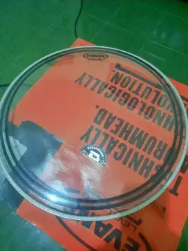 Head / skin drum uk. 16 evans EC reso