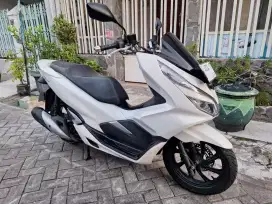 Honda pcx 2019 kondisi sgt bagus siap pakai samsat kdg cowek