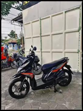 BEAT 2017 HITAM