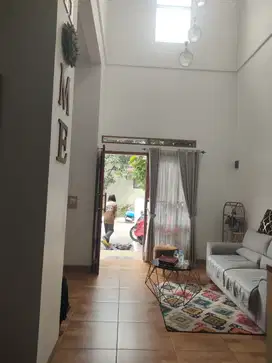 Dijual Rumah 2 lantai, siap Huni di Pesona Ciganitri,Bandung.