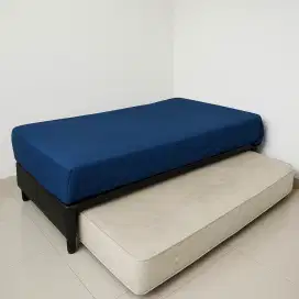 Pre-Loved Kasur springbed atas bawah