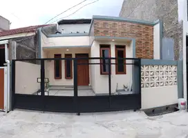 Rumah minimalis di cibiru komplek permata biru