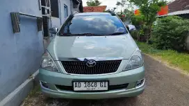 Kijang Innova G 2005 manual bensin