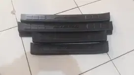 Sill plate samping calya sigra
