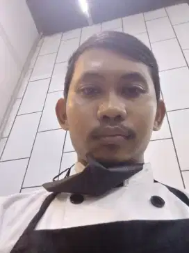 Saya mencari lowongan kerjaan di restoran bagian kitchen
