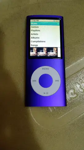 Ipod nano 8gb kondisi normal