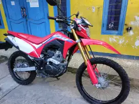 Honda crf 2024 like new