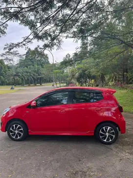 Daihatsu ayla 1.2 R 2019
