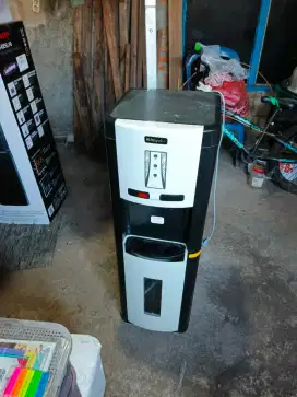 Dispenser galon bawah Miyako wdp-300