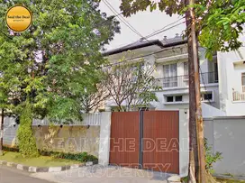 Disewakan Rumah Modern Minimalis  Area Senopati Jakarta Selatan STD519