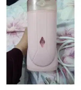 Setrika uap pink